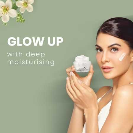 Lotus Herbals WhiteGlow Deep Moisturising cream, SPF 20, Face cream for Dry skin, 60g Lotus Herbals WhiteGlow Deep Moisturising cream, SPF 20, Face cream for Dry skin, 60g