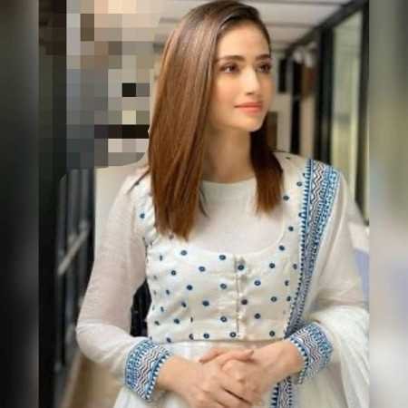 UMustGet Women's Crepe Kurta with Dupatta (White)-P UMustGet Women's Crepe Kurta with Dupatta (White)-P