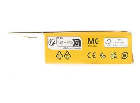 LEGO Minifigures Series 25 Collectible Figures 71045 (9 Pieces) LEGO Minifigures Series 25 Collectible Figures 71045 (9 Pieces)