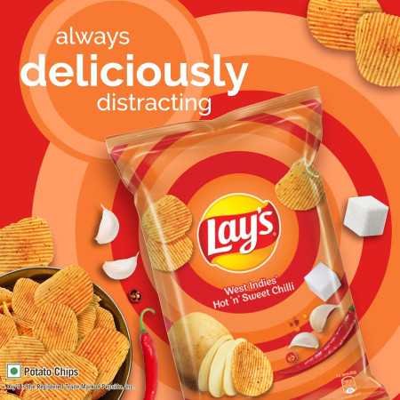 Lay's Potato Chips 48 Gram, American Style Cream & Onion Flavour, Crunchy Chips & Snacks (Weight May Vary)