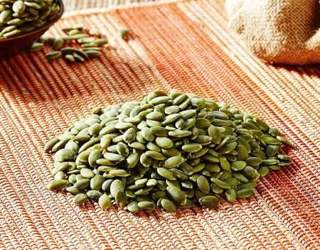 Amazon Brand - Vedaka Premium Raw Pumpkin Seeds | Fiber Rich | 200g Amazon Brand - Vedaka Premium Raw Pumpkin Seeds | Fiber Rich | 200g