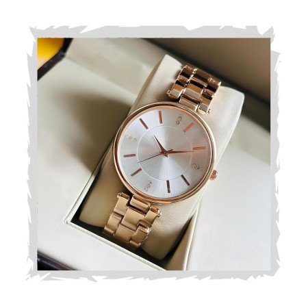 styledose Women Analogue Wrist Watches for Women's & Girls&Miss&Ladies Diamond Studded Dial Rosegold Colored Stylish Bracelet