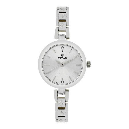 Titan Karishma Analog Champagne Dial Women's Watch -NM2598YM01 / NL2598YM01